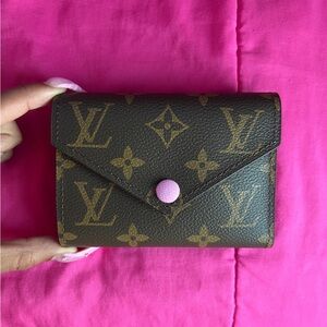 LIGHTLY USED pink TRIFOLD LV wallet